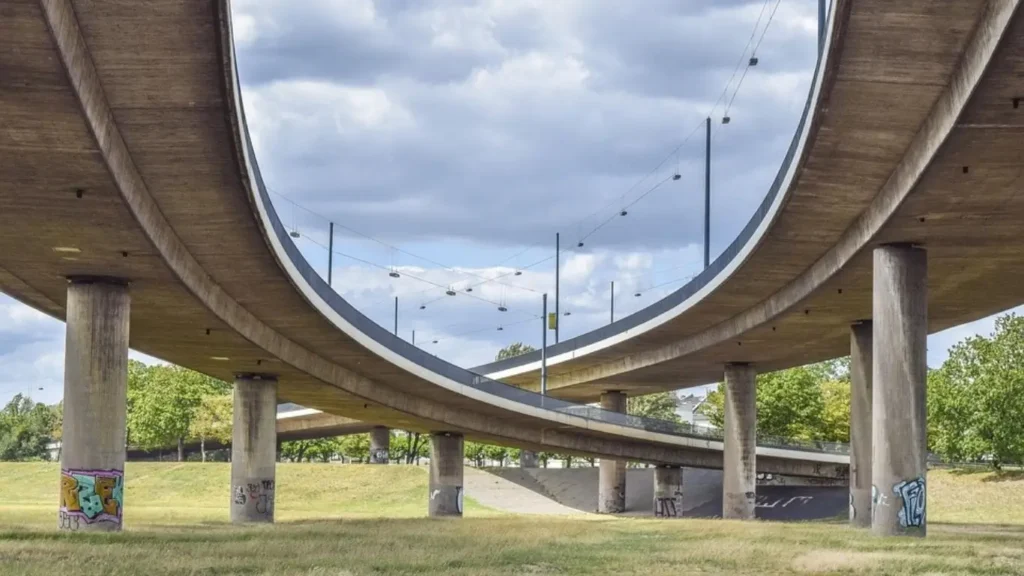 AZIN11 Anuncia Dividendos de R$ 1,90 referente ao mês de agosto de 2025. Veja data de pagamento.