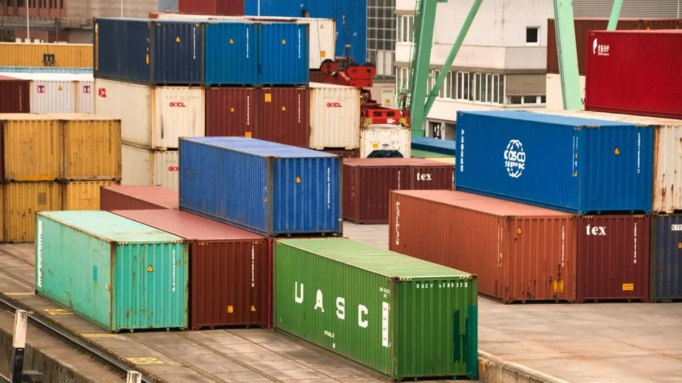 Comparamos os seguintes fiis de logística - HGLG11, BTLG11 e XPLG11 - Veja os detalhes!