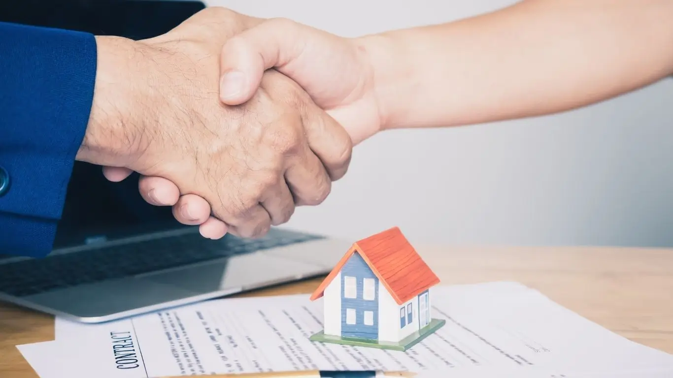 MCRE11 - Maua Capital Real Estate Fii - (fiis)